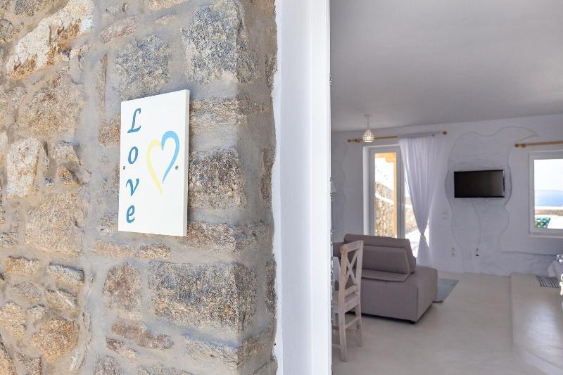 Sugar Blue Apartment *